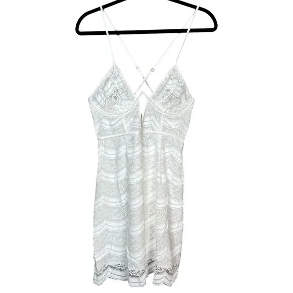 For Love and Lemons Mimi Mini White Lace Dress Size Medium NWT - Picture 4 of 9